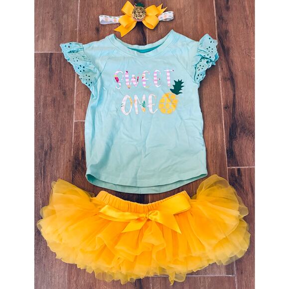 Infant Girl Birthday Outfit 1 Year - Picture 2 of 6